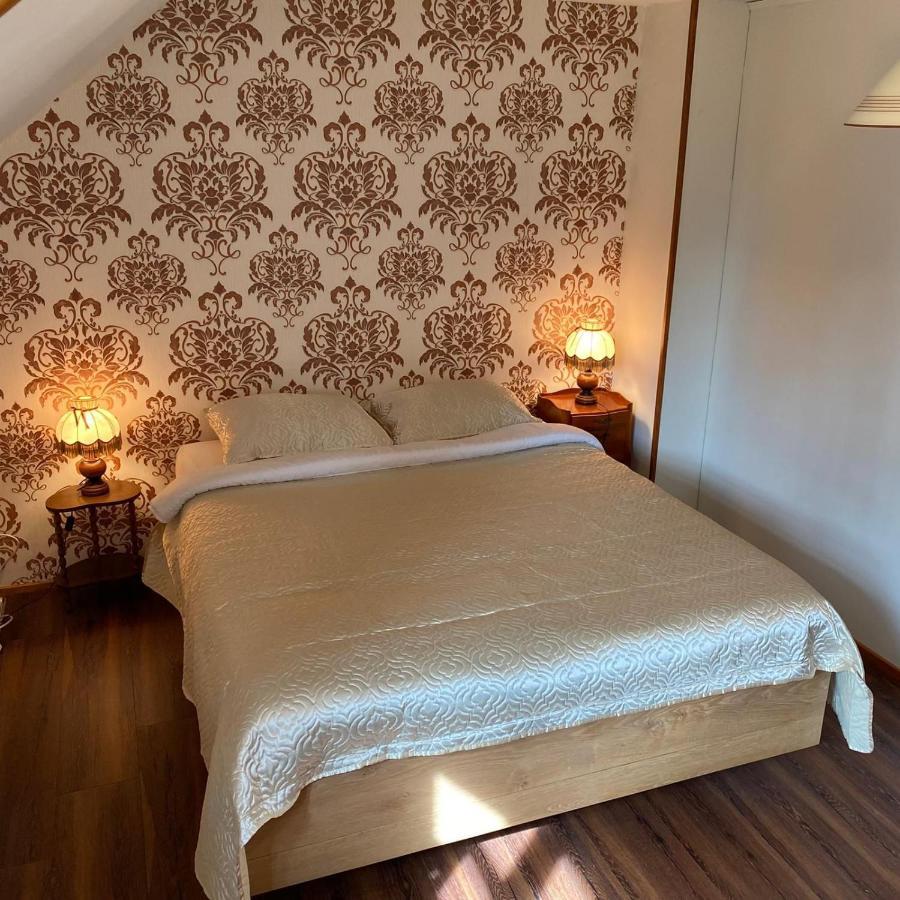 Le Chene D'Or Bed & Breakfast Marcheseuil Luaran gambar