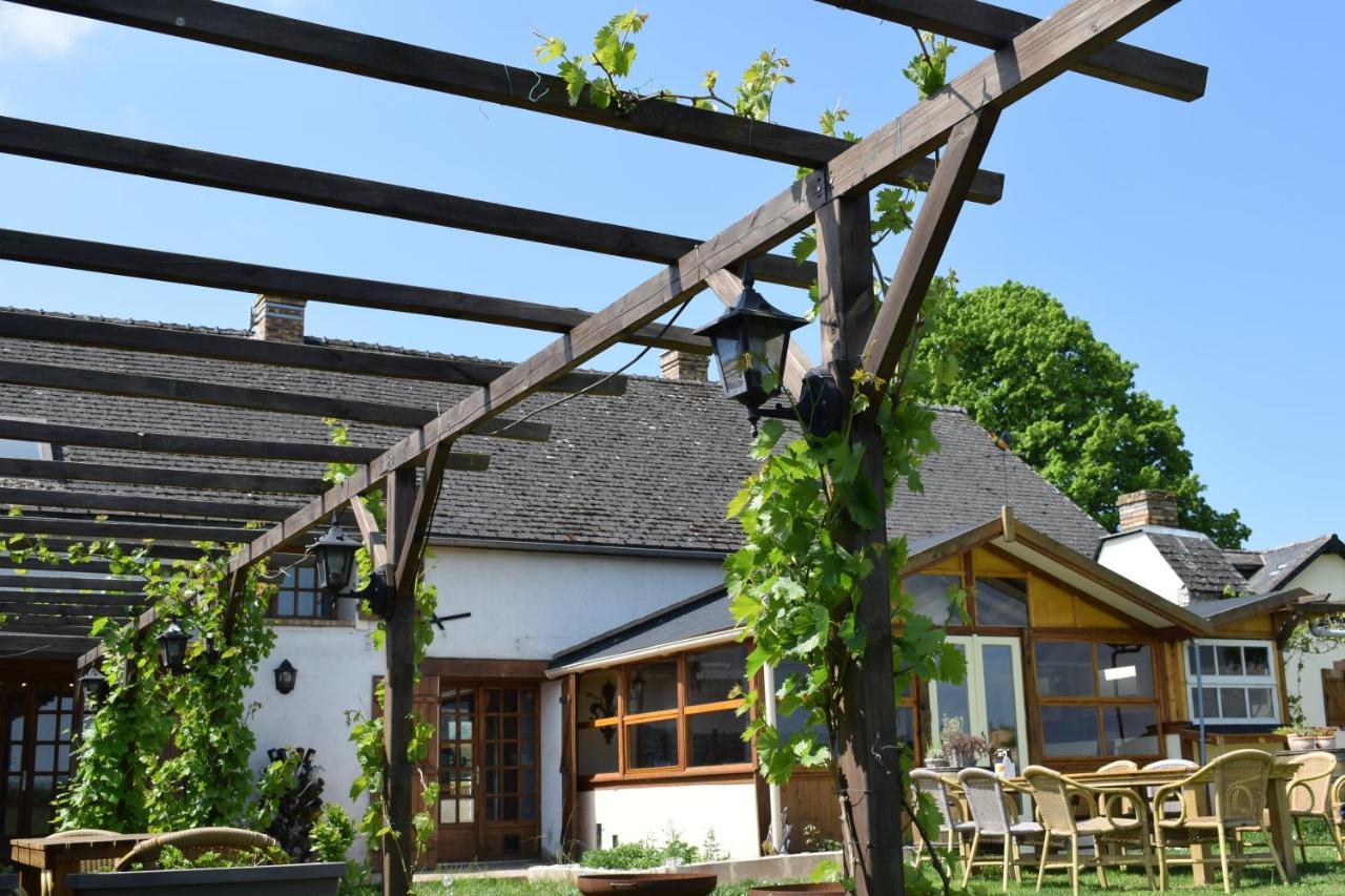 Le Chene D'Or Bed & Breakfast Marcheseuil Luaran gambar