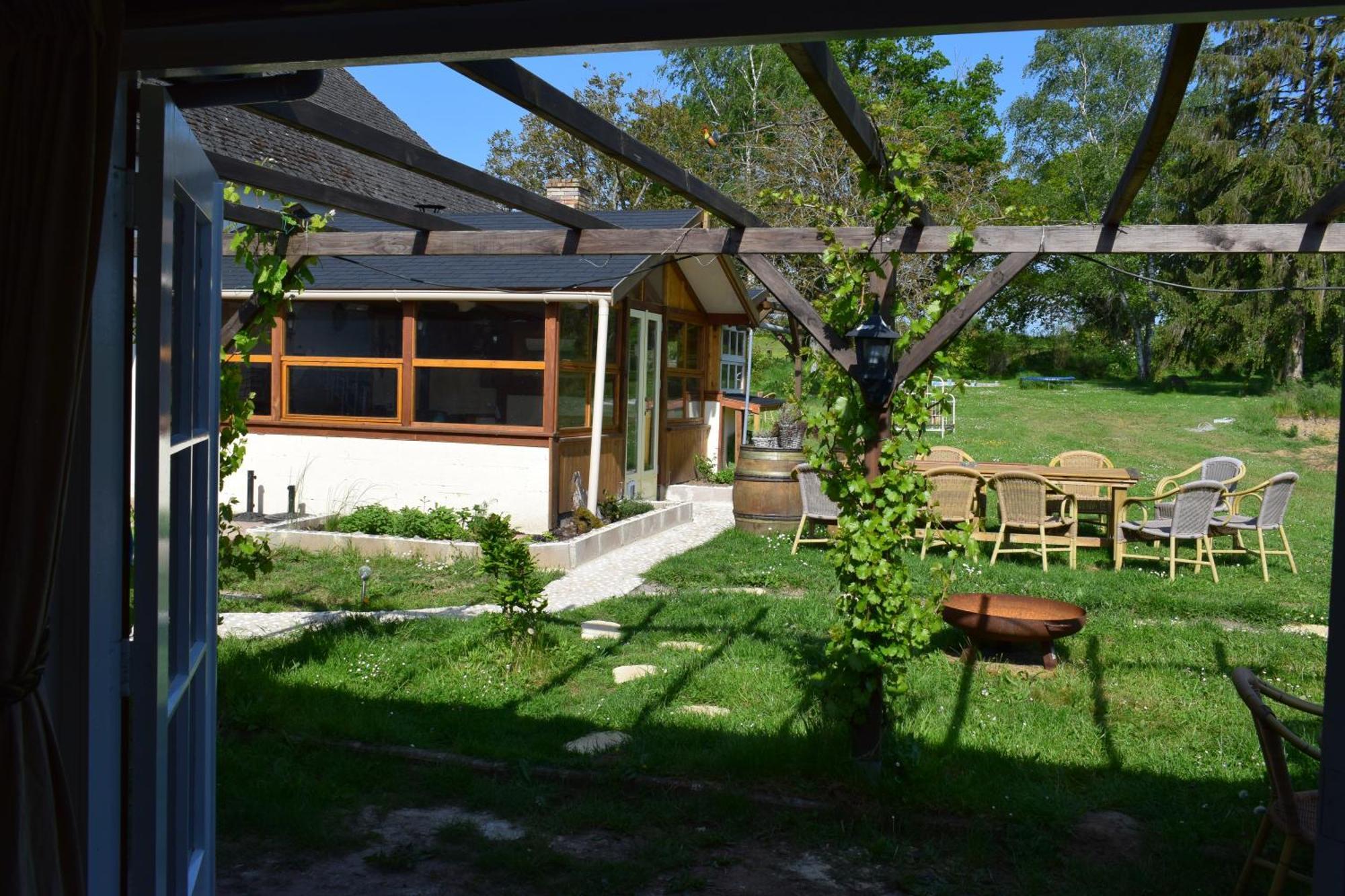 Le Chene D'Or Bed & Breakfast Marcheseuil Luaran gambar